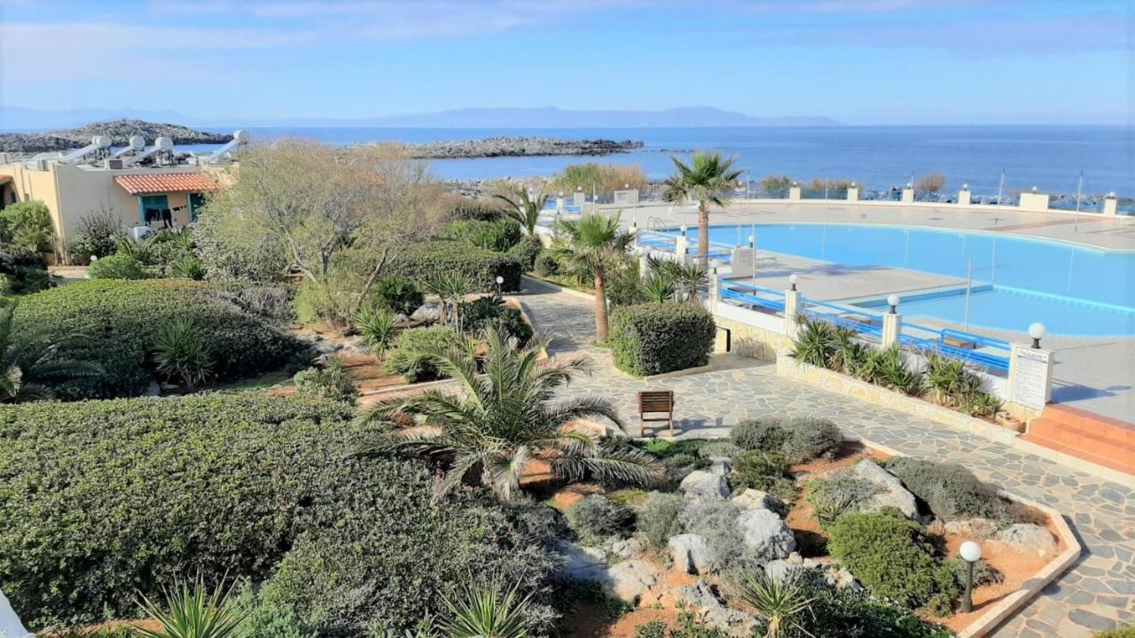 Zorbas Beach Village Hotel Stavrós Exteriör bild