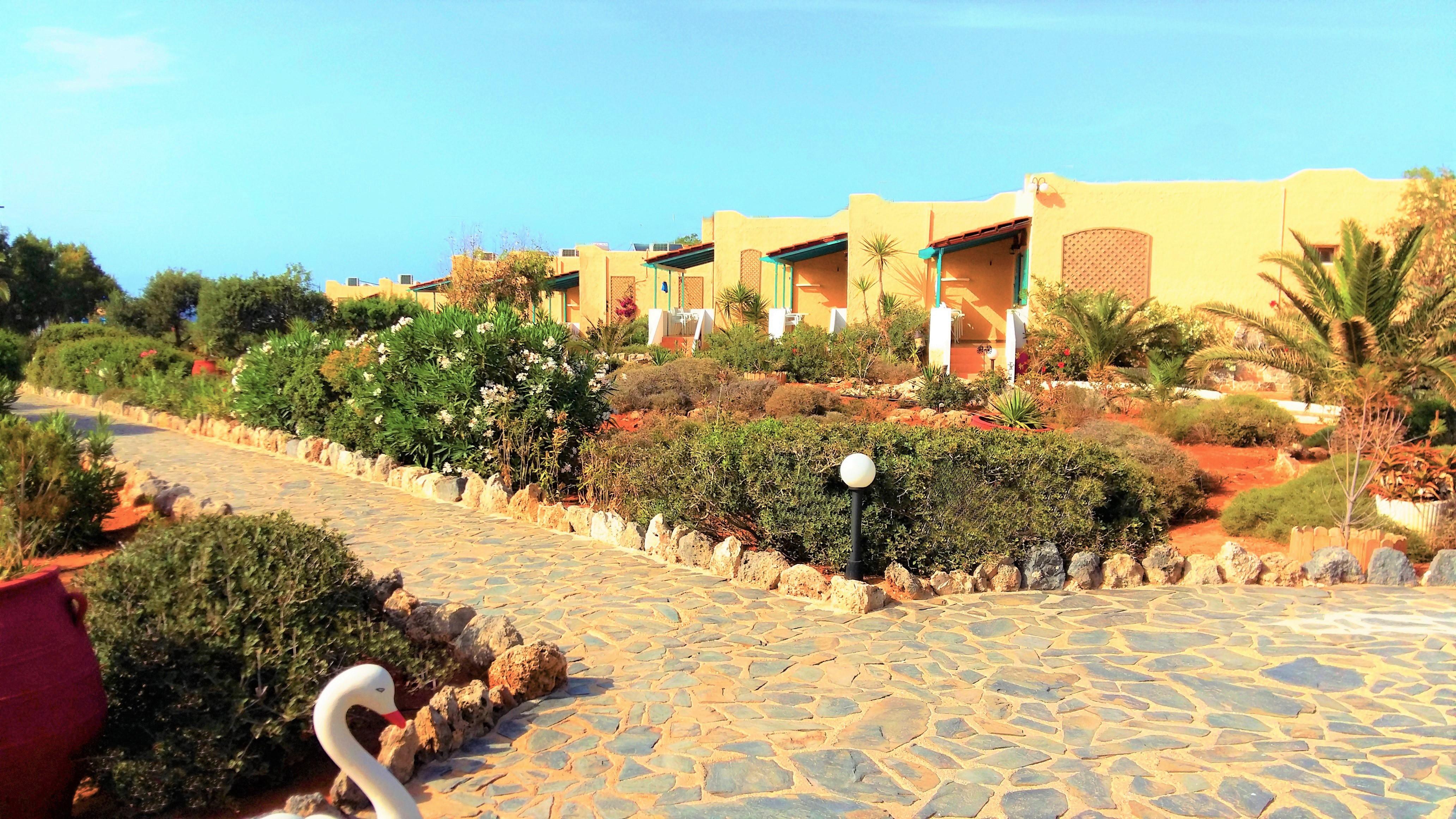 Zorbas Beach Village Hotel Stavrós Exteriör bild
