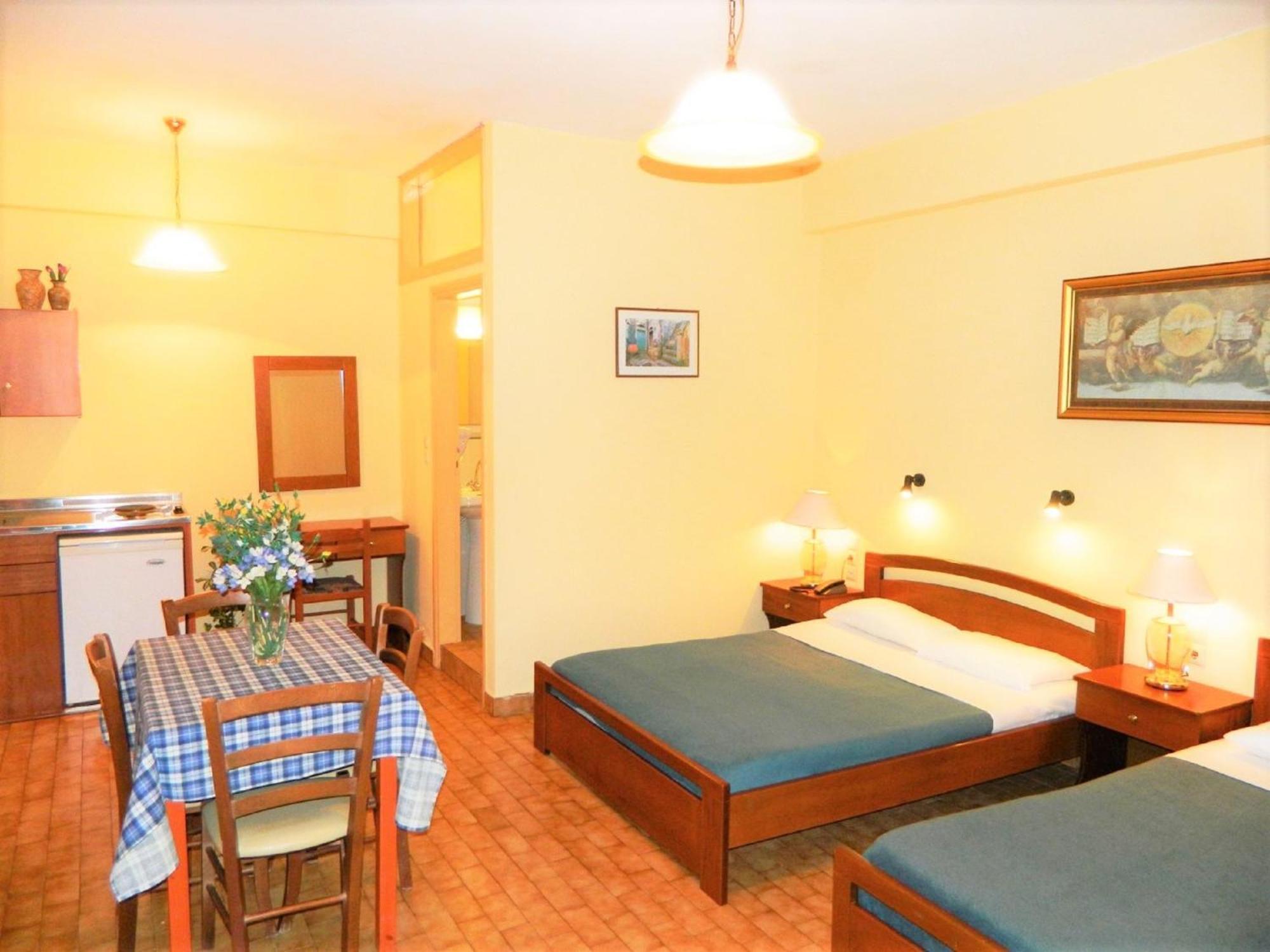 Zorbas Beach Village Hotel Stavrós Rum bild
