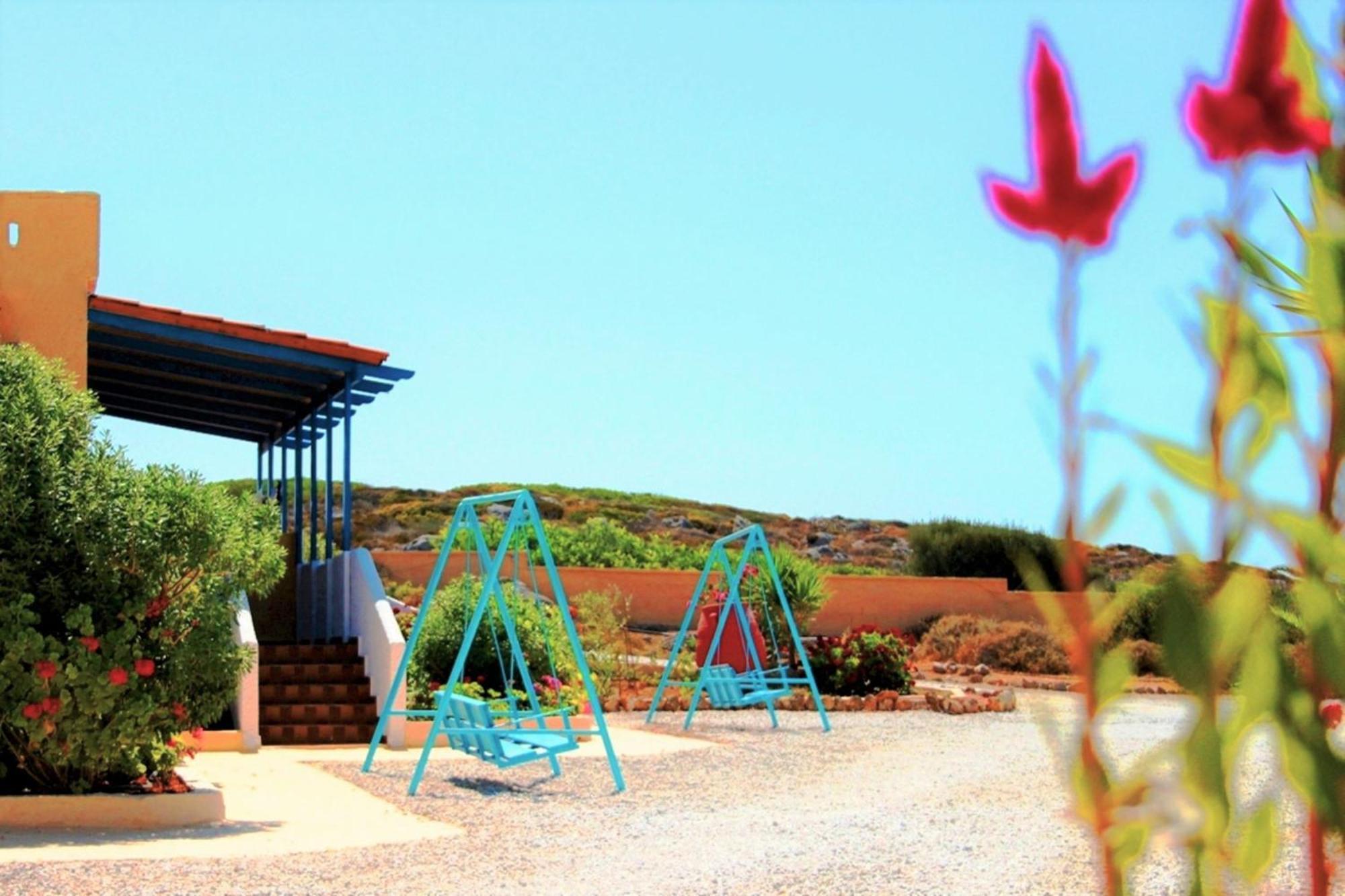 Zorbas Beach Village Hotel Stavrós Rum bild