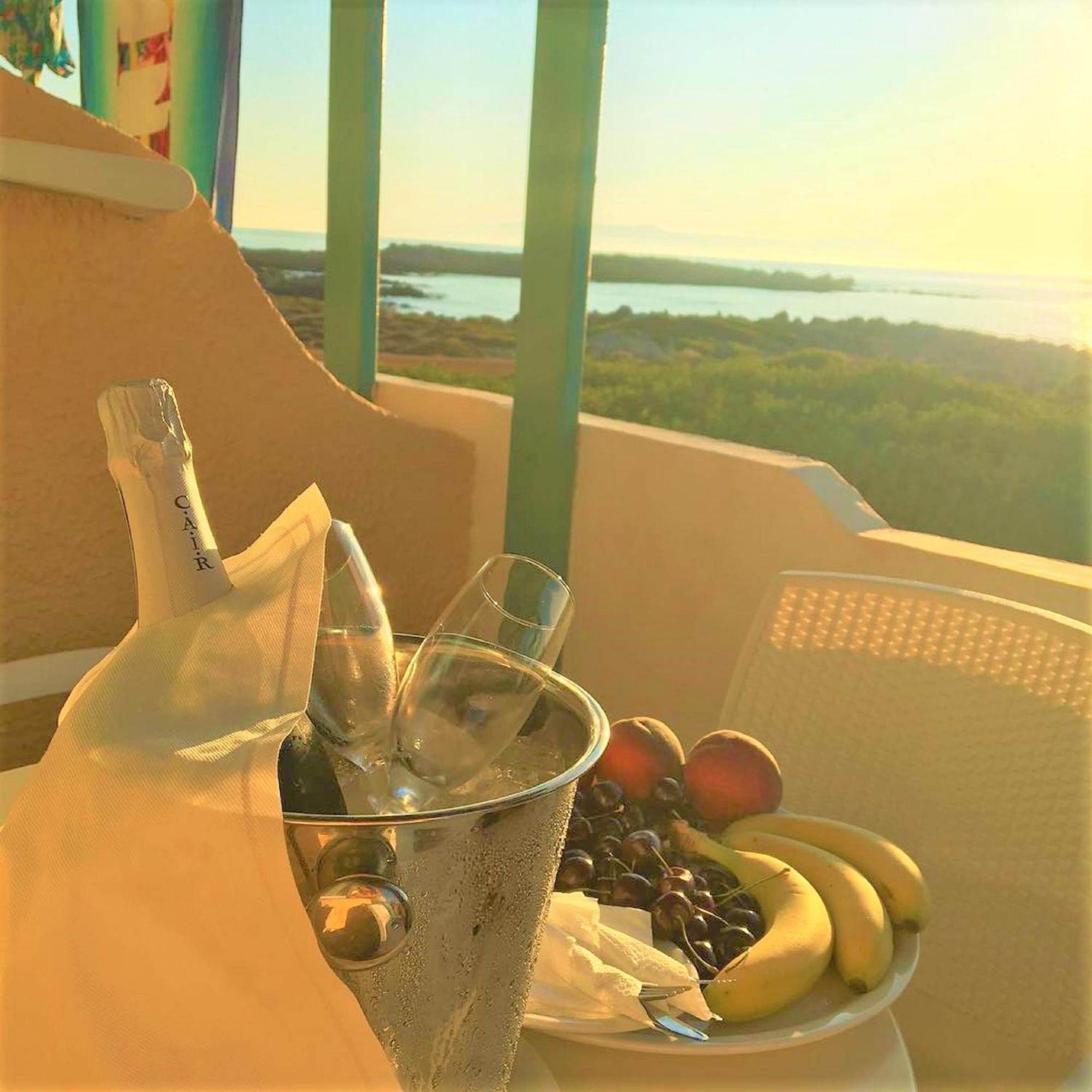 Zorbas Beach Village Hotel Stavrós Rum bild